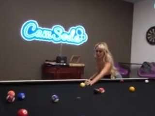 Sexo en vivo en Camsoda con boobs-and-billiards