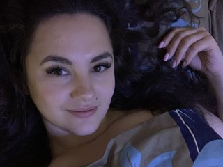Ten sexo en vivo en Bongacams y masturbate con rose8flower por la webcam