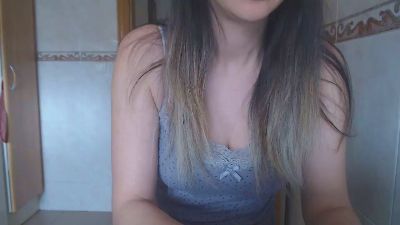Free live sex with the naughty girl elyy_fun Cam4