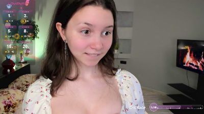 Bezplatný živý sex s nezbednou dívkou OdellaFleek Cam4